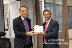 上海市基督教两会访问团访问哥伦比亚神的教会总部